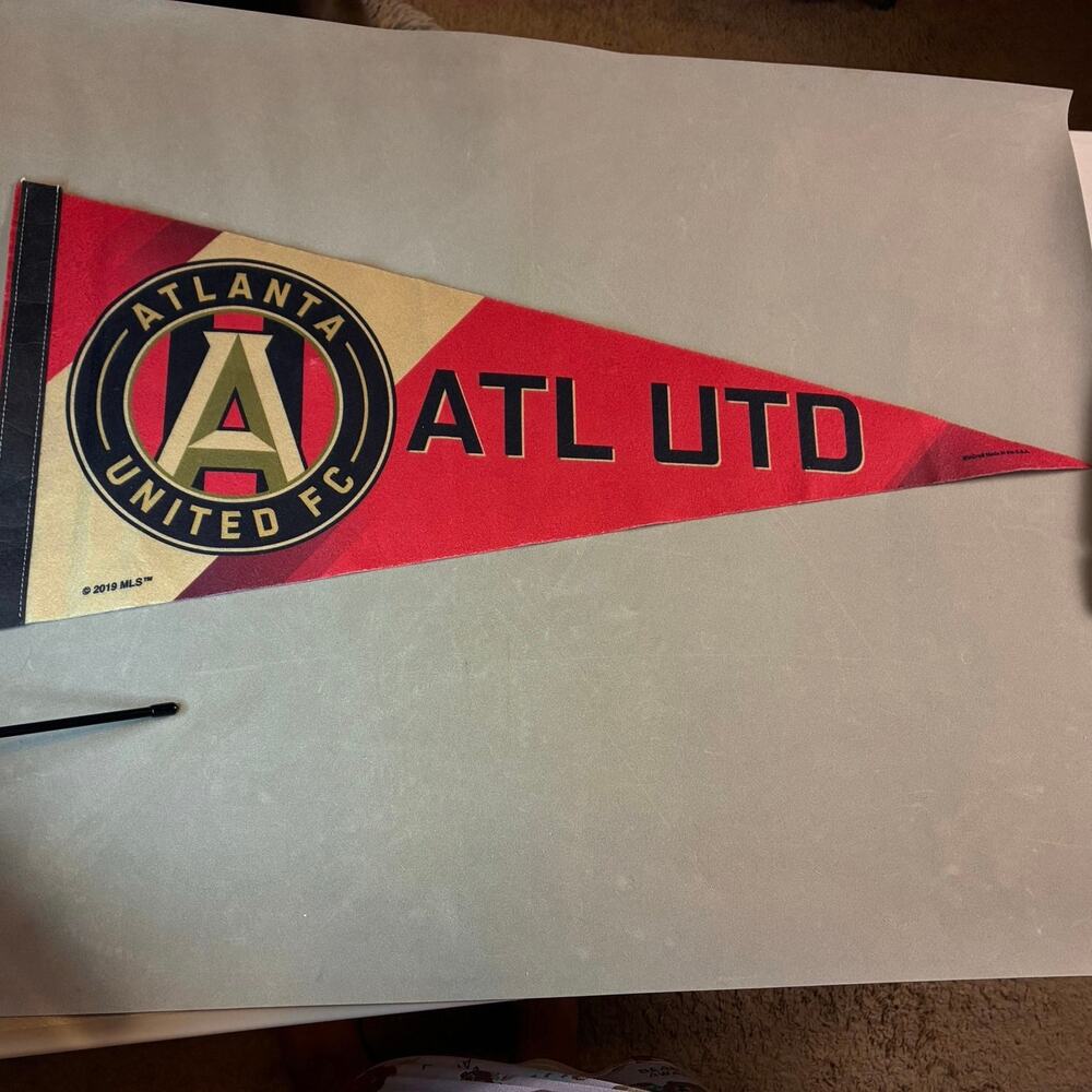 Atlanta United FC WinCraft Pennant Banner 2019 MLS Soccer Felt Wall Decor